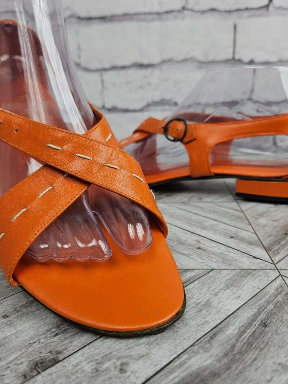 Beckinis Vintage Gianna Sandals Womens 9 Orange Leather Shoes Flats Italy